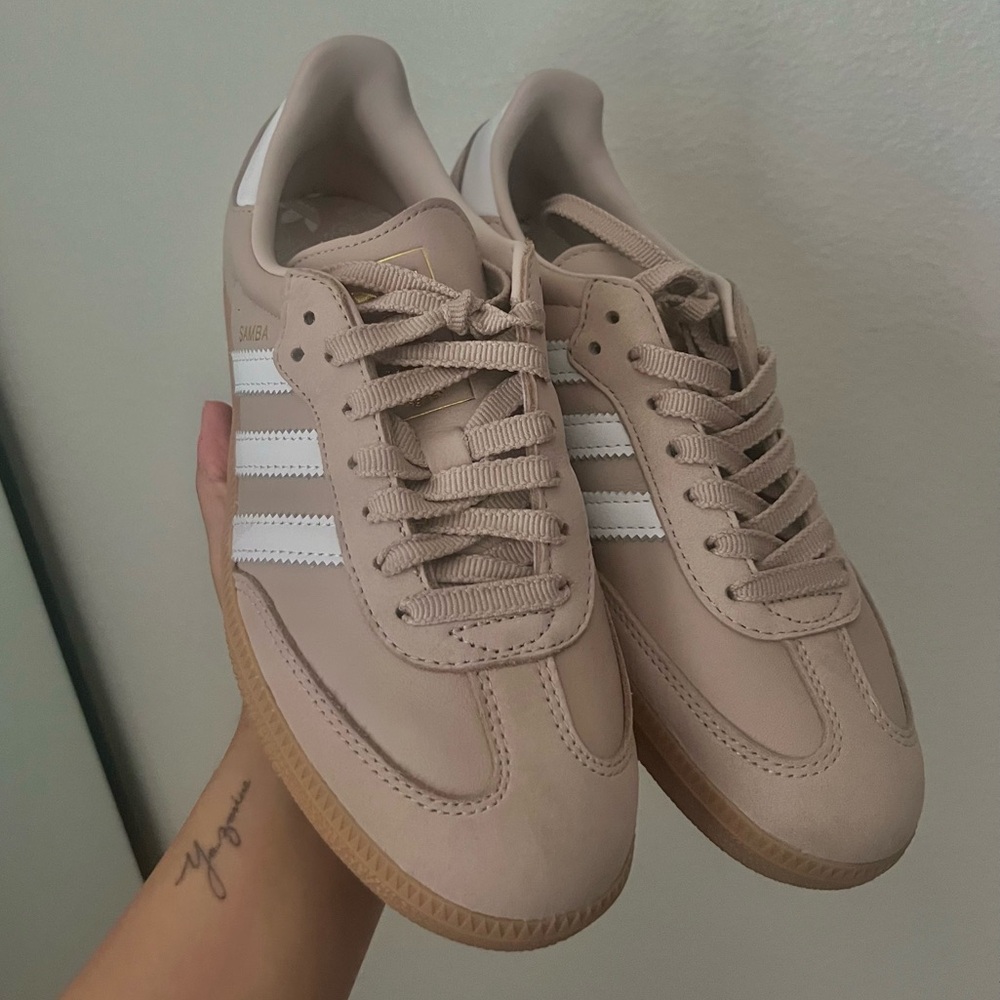 Adidas Samba OG Women’s in a size 7